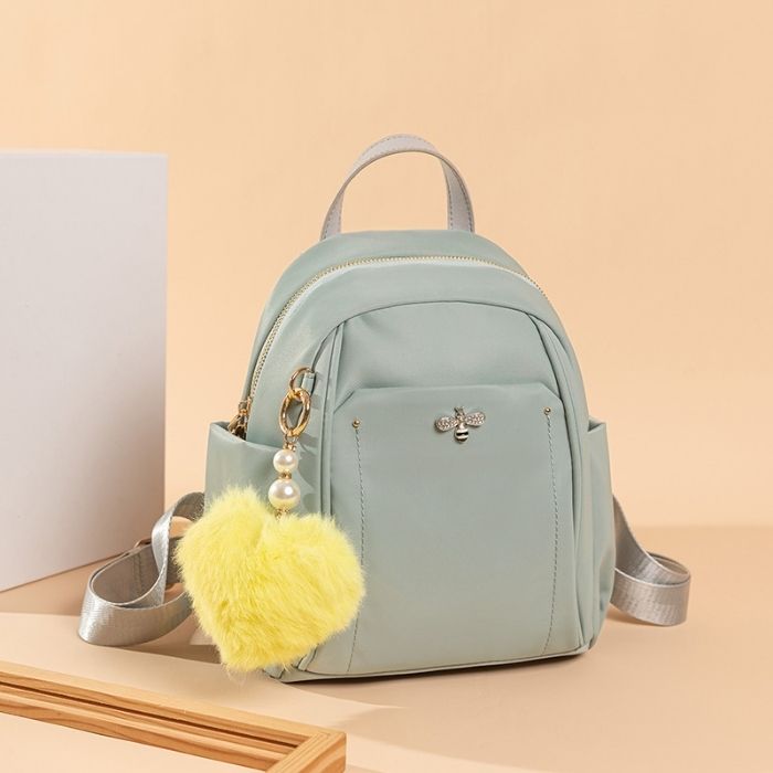 mini-rucksack-damen-kleine-niedliche-lassigen-stil-mode-reisetasche-erfrischende-outdoor-trend-alltag-modern-elegant
